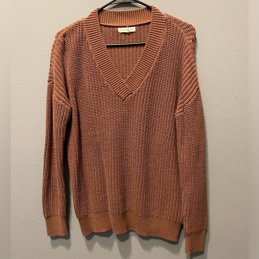 Aeropostale sweater, size small.